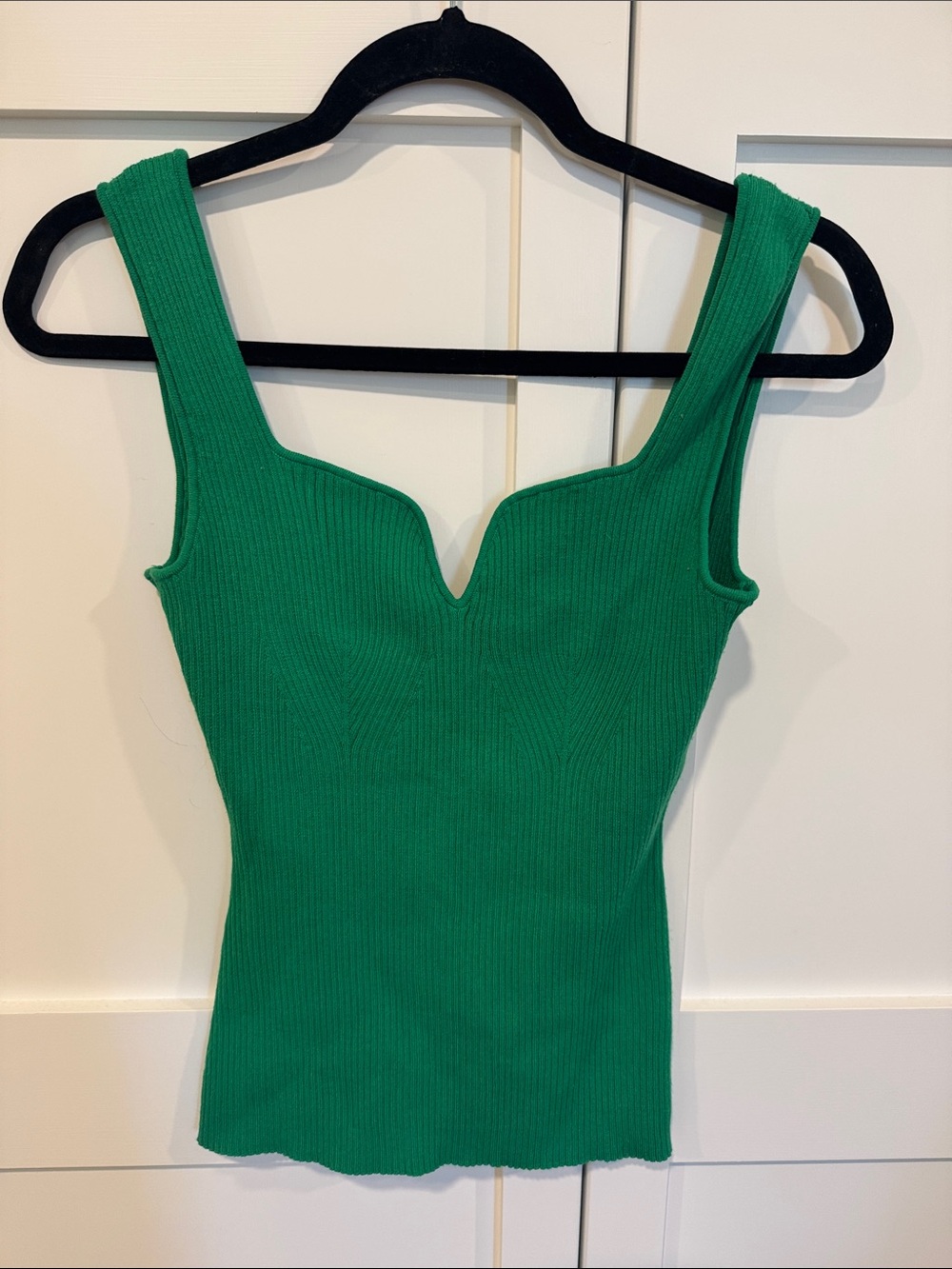 H&M Emerald Green Ribbed V-Notch Tank